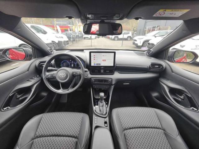 Toyota Yaris image 2