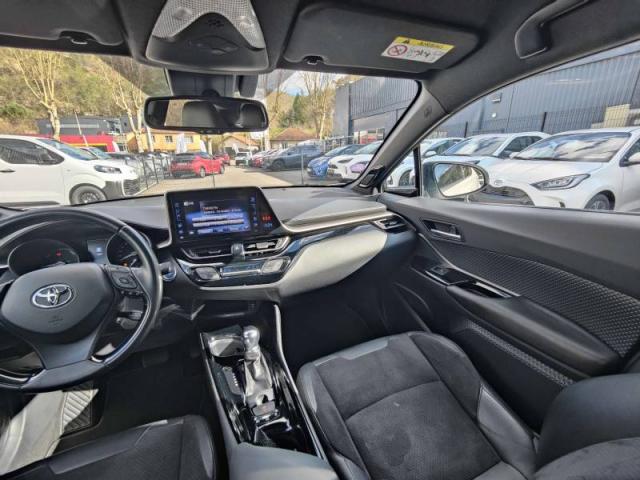 Toyota C-Hr image 7