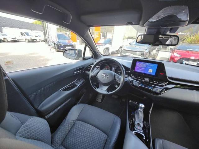 Toyota C-Hr image 6