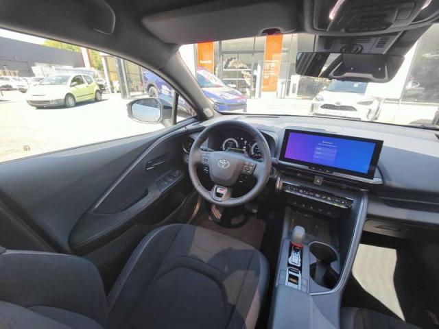 Toyota C-Hr image 8