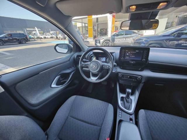Toyota Yaris image 2