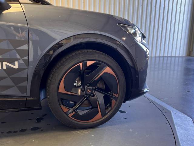 Cupra Tavascan image 7