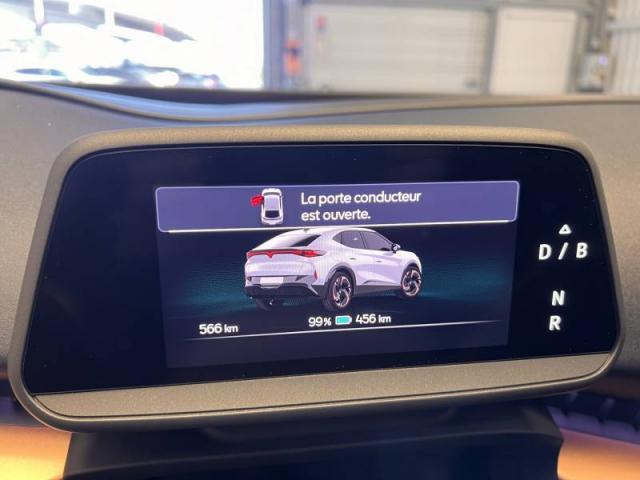 Cupra Tavascan image 8