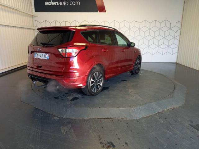 Ford Kuga image 2