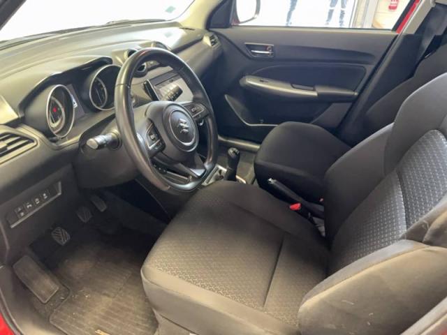 Suzuki Swift image 2