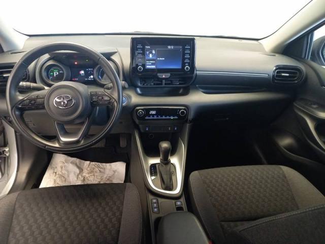 Toyota Yaris image 3