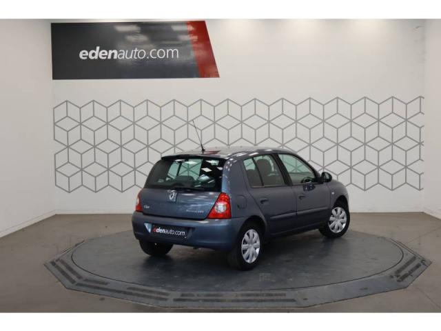 Renault Clio image 6