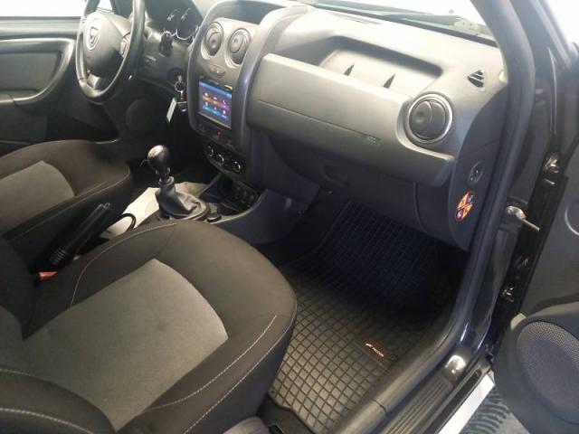 Dacia Duster image 8