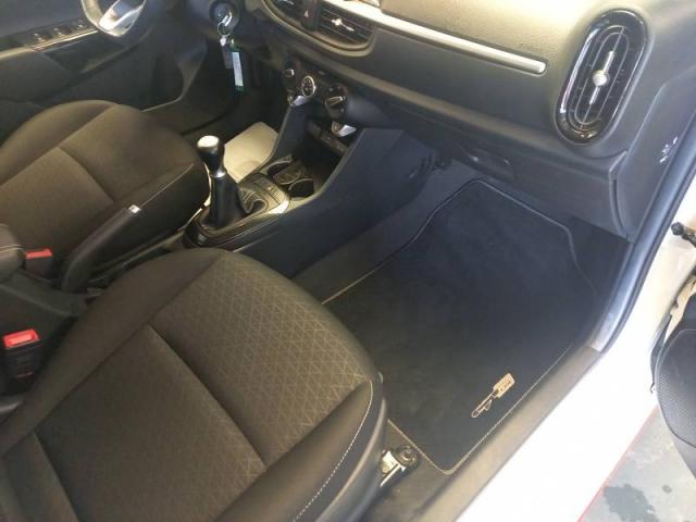Kia Picanto image 5