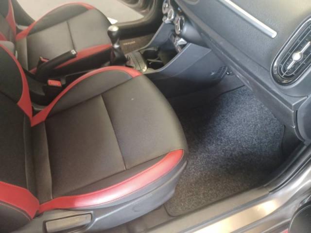 Kia Picanto image 7