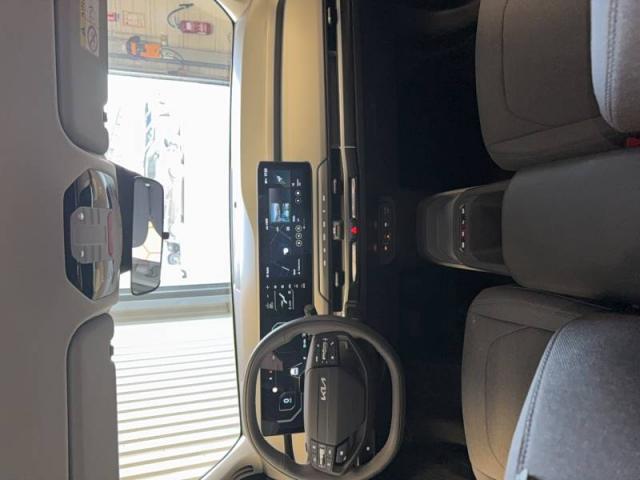 Kia Ev3 image 3