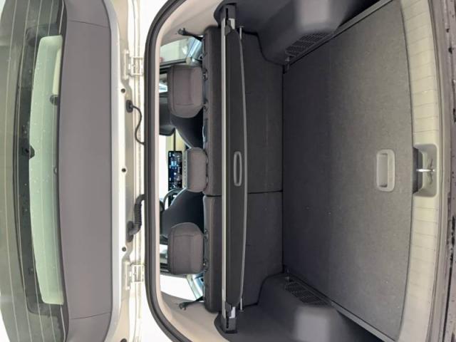 Kia Ev3 image 4