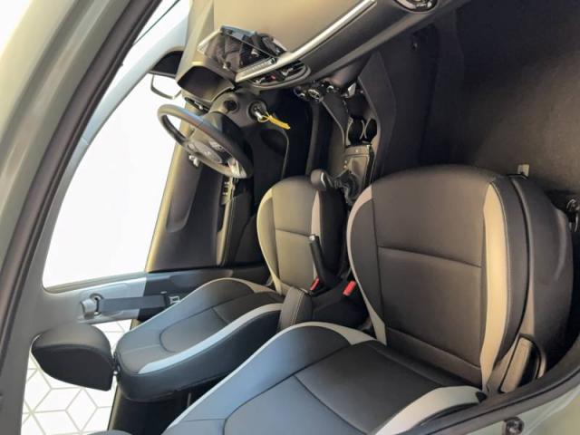 Kia Picanto image 1