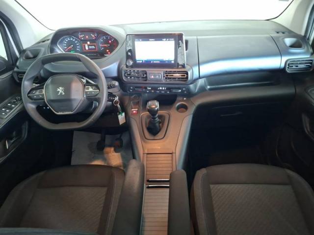 Peugeot Rifter image 6