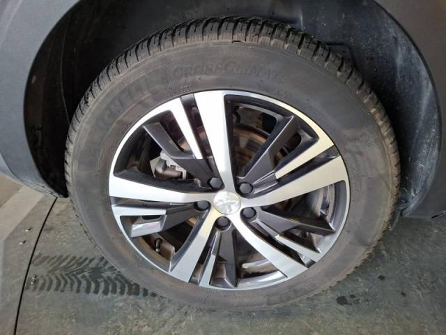 Peugeot 5008 image 4
