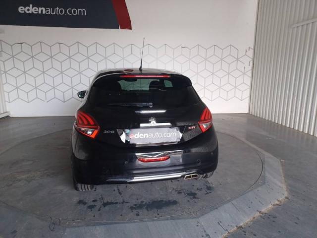 Peugeot 208 image 9