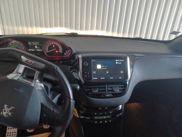 Peugeot 208 image 1