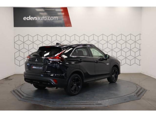 Mitsubishi Eclipse Cross image 4