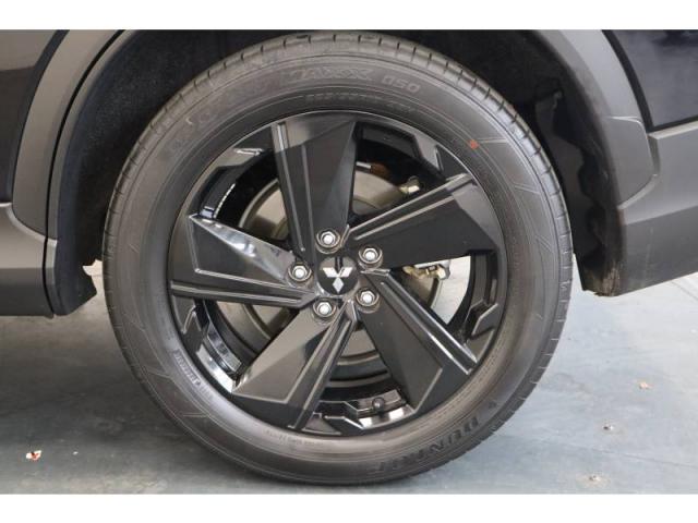Mitsubishi Eclipse Cross image 2