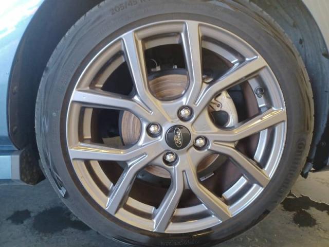 Ford Fiesta image 9