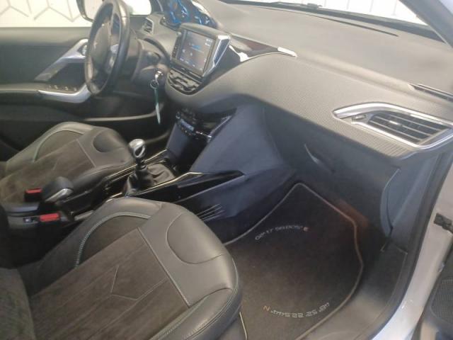 Peugeot 2008 image 5