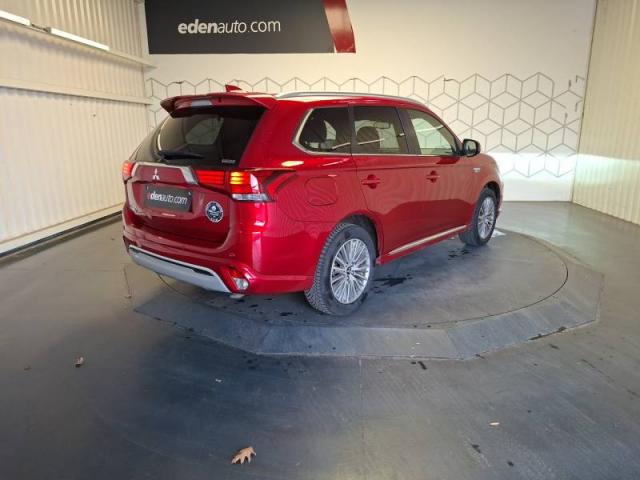 Mitsubishi Outlander image 7