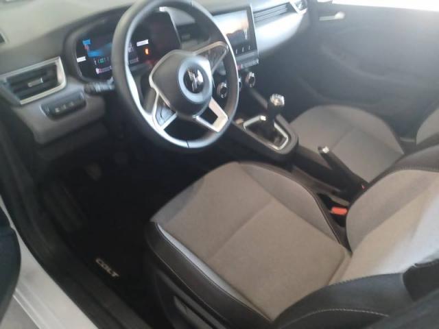 Mitsubishi Colt image 8