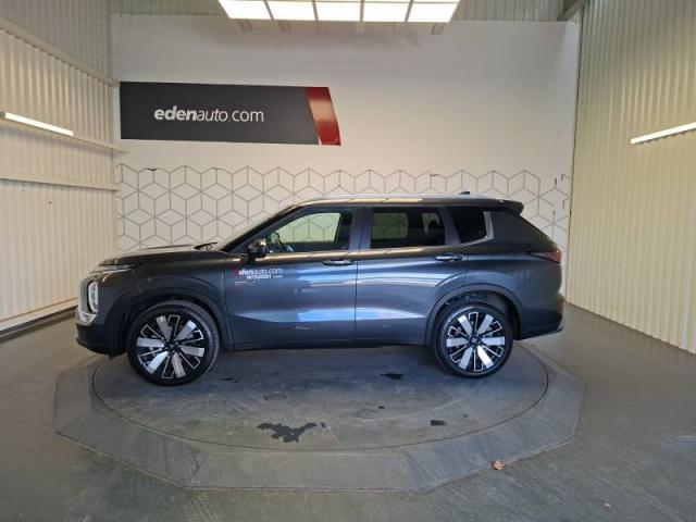 Mitsubishi Outlander image 8