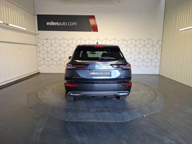 Mitsubishi Outlander image 5