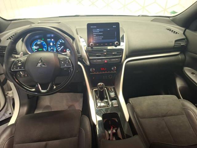 Mitsubishi Eclipse Cross image 6