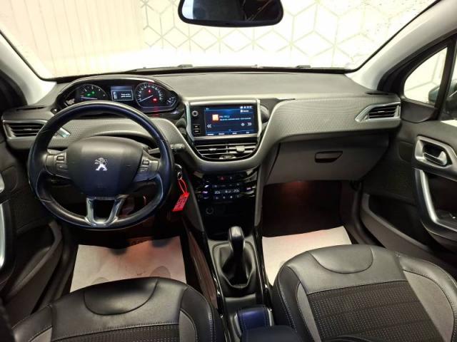 Peugeot 2008 image 7