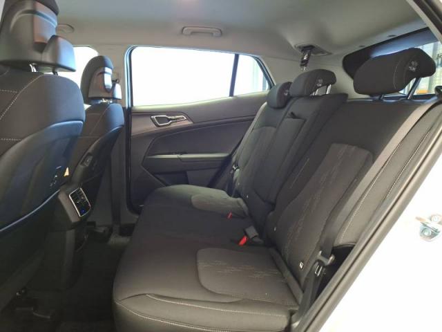 Kia Sportage image 2