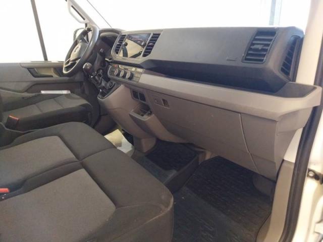 Volkswagen Crafter image 8