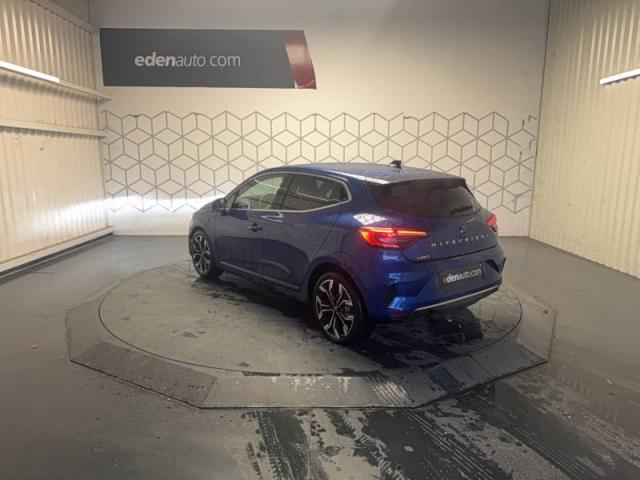 Mitsubishi Colt image 8