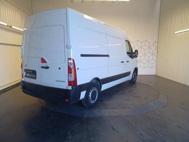 Renault Master image 8