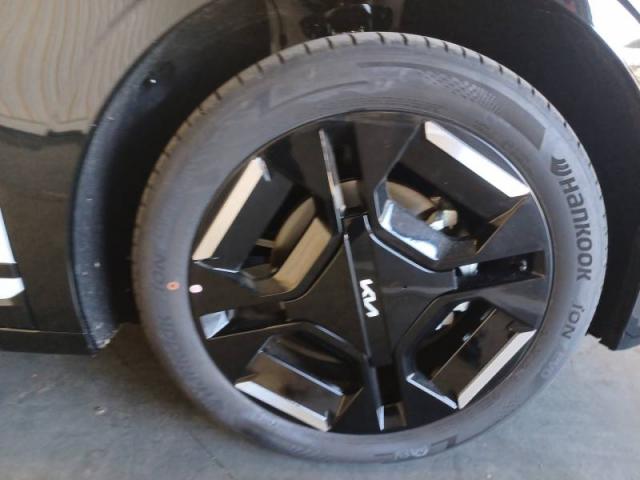 Kia Ev3 image 7
