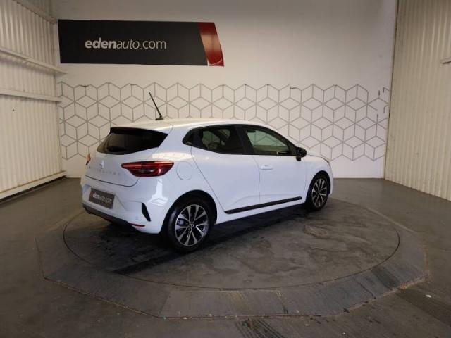 Mitsubishi Colt image 9