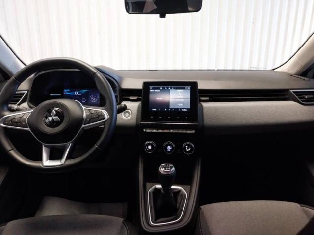 Mitsubishi Colt image 6