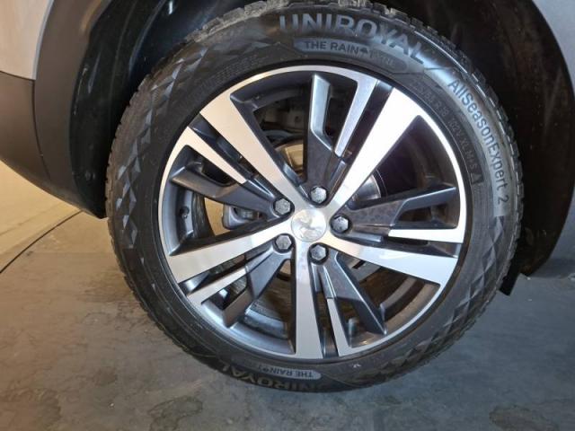 Peugeot 3008 image 9