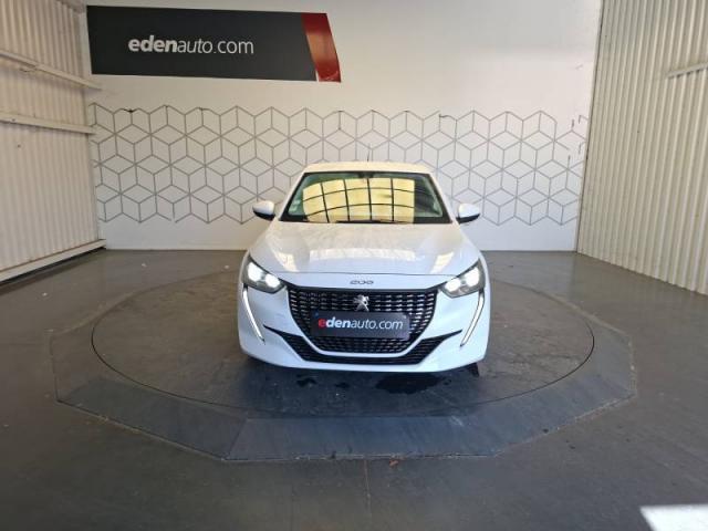Peugeot 208 image 1