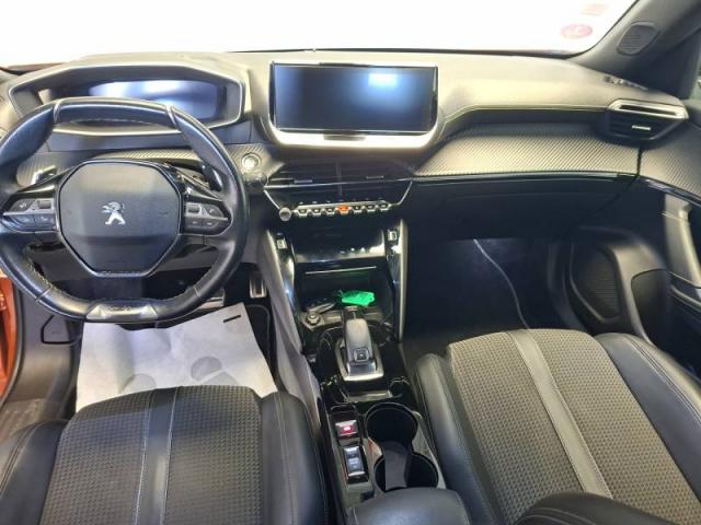 Peugeot 2008 image 6