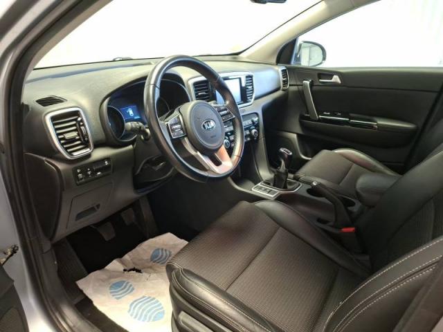 Kia Sportage image 6