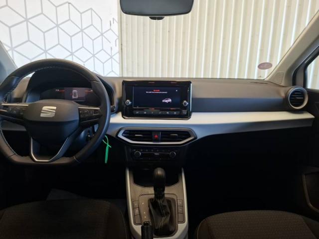 Seat Arona image 1