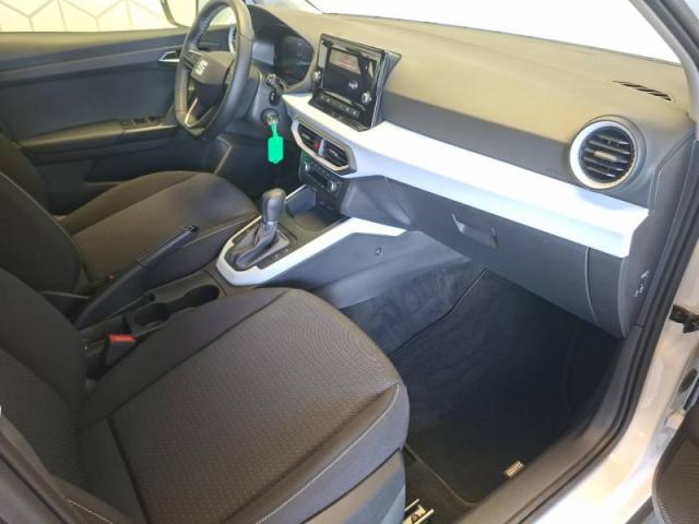Seat Arona image 3