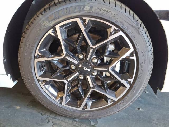 Kia Ceed image 7