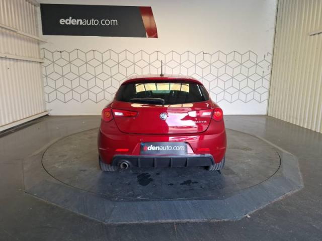 Alfa Romeo Giulietta image 6