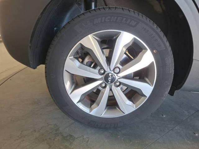 Kia Stonic image 5