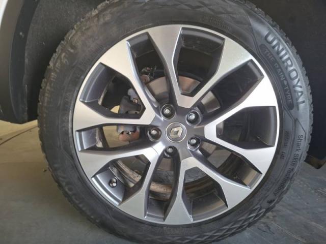 Renault Koleos image 1