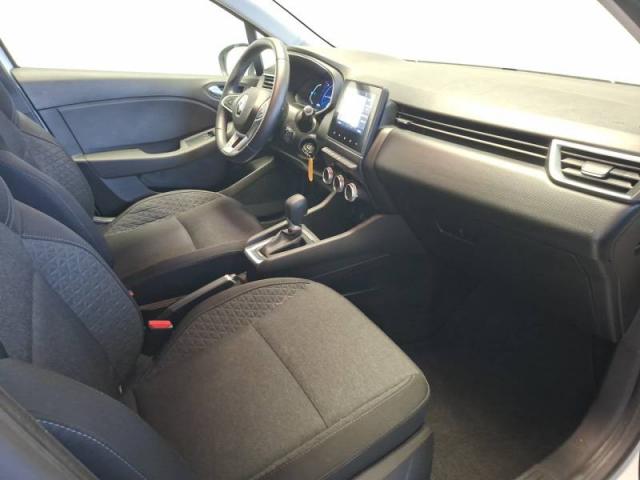 Renault Clio image 9
