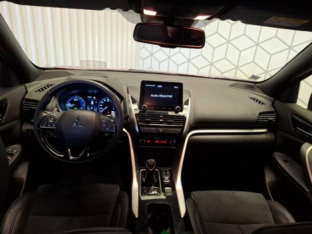 Mitsubishi Eclipse Cross image 8